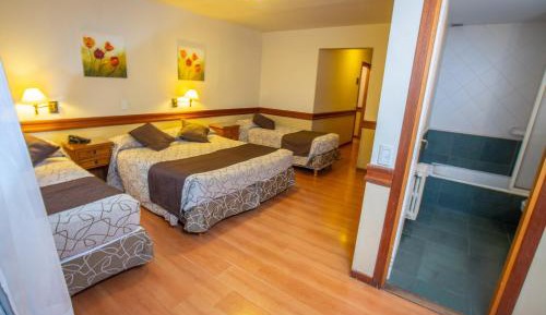 Classic Quadruple Room