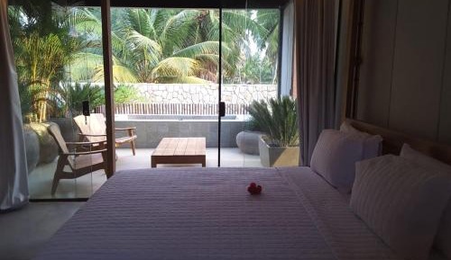Suite with Garden View