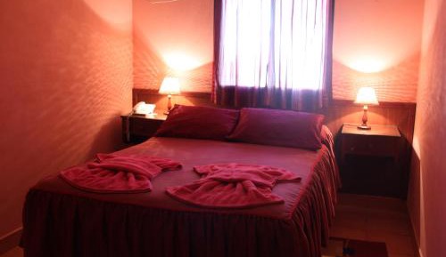 Quintuple Room