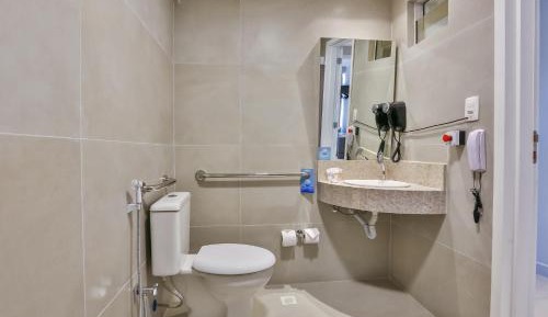 Queen Room - Disability Access