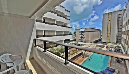 Apartment with Pool View 