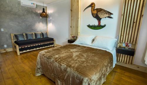 Queen Suite with Spa Bath