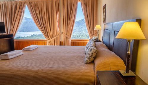 Superior Room with Lake View