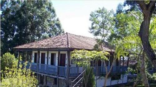 Double or Twin Room with Shared Bathroom