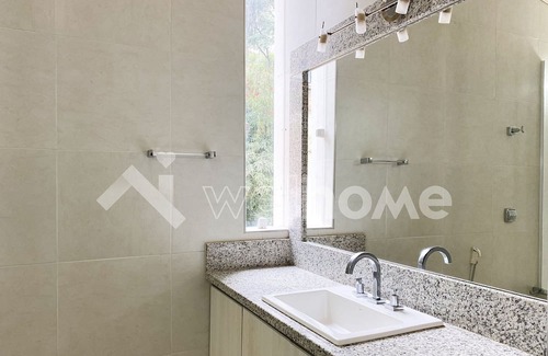 Pau Arcado House | House with a pool in Campo Limpo Paulista