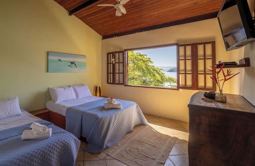 Praia de Aracatiba Hotel | Pousada Cruzoé