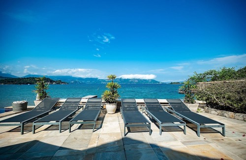 Mombaca House | Angra - Mombaça | Mansão Espetacular Beira-Mar, 7 Suites - por Casapē Rio