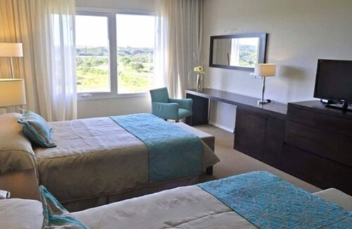 Almafuerte Hotel | Howard Johnson by Wyndham Piedras Moras