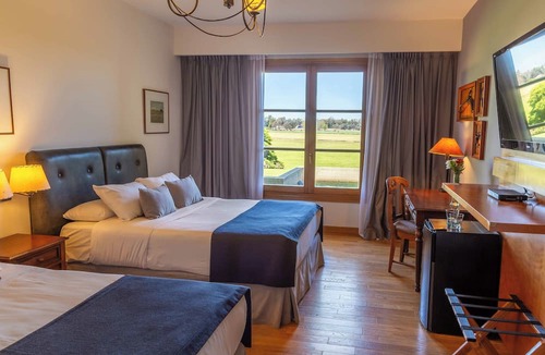 Lujan Hotel | Wyndham Garden Luján