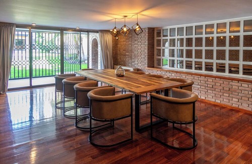 Mendoza City Center Villa | Casa Alma - Luxury Home