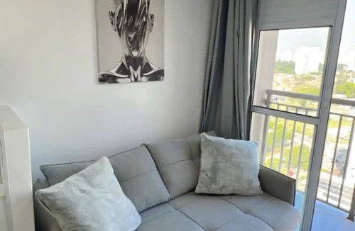 Panamby Apartment | Chácara Santo Antônio 1 Dormitório com Sacada