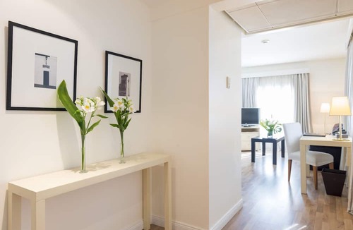 Recoleta Hotel | Loi Suites Recoleta Hotel