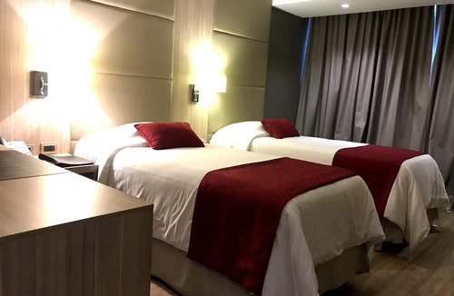 Encarnacion Hotel | Savoy Hotel Encarnación