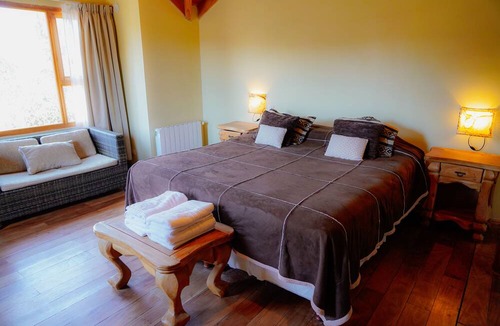 Villa Pehuenia Hotel | Puerto Malen - Club de Montaña