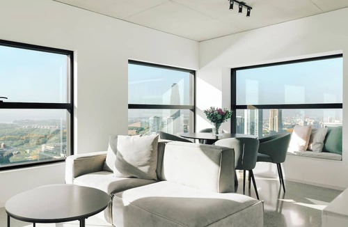 Buenos Aires Central Business District Apartment | Top Rentals Huergo