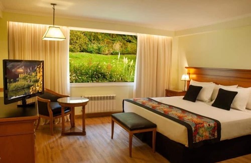 San Carlos de Bariloche Hotel | 2 Scenic Stays with Free Breakfast, Indoor Pool Access & Near Cerro Otto