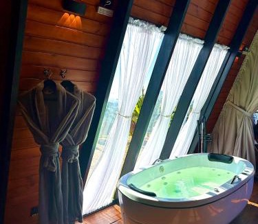 Dom Vicoso Ski Chalet | Cabana Mantiê - Hidro & Nascer do sol na Mantiqueira