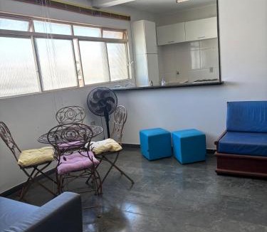 Saraiva Apartment | Casa de Domingo - Fácil acesso UFU e Shopping