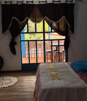 Mariana House | Pousada Arara Azul
