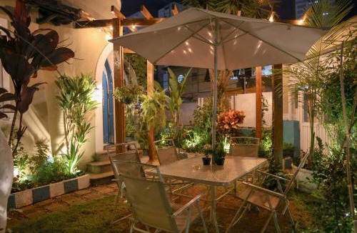 Aparecida Hotel | Hostel Castell Di Madre
