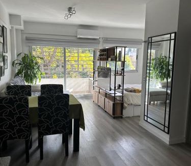 Flores Apartment | Excelente departamento en Buenos Aires con balcon