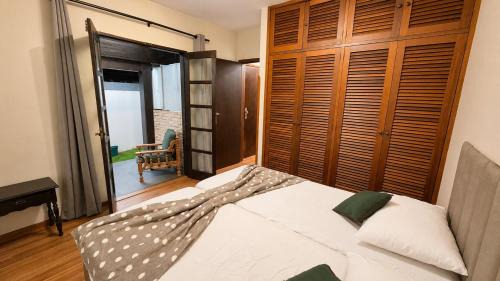 Paranapanema Ski Chalet | Chalé Americano Em Resort Às Margens da Represa