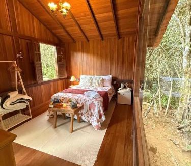 Santa Teresa Cabin | Chalé Trento com Vista Exclusiva para a Mata - Chalés Flor dos Manacás