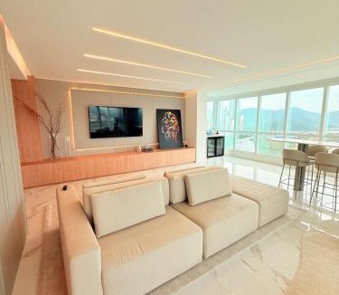 Barra Sul Apartment | Luxo com SPA no Marina Beach Towers