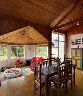 Paraisopolis House | Sítio Espírito Santo