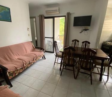 Pereque-Mirim Apartment | Resort Wembley Tenis 250m da Praia das Toninhas