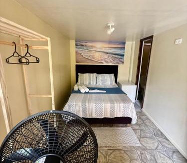 Paranagua Hotel | Pousada & Camping Tubarão