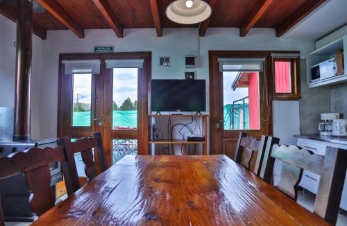 Dina Huapi House | Complejo Casa Roja