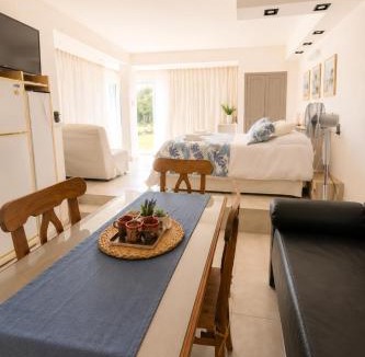 Santa Clara del Mar Apartment | Despertá frente al mar! Loft con bajada privada!