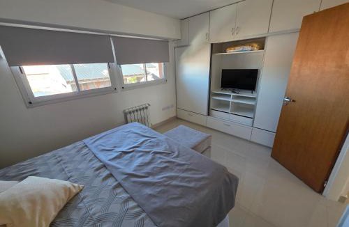 Neuquen Apartment | Lucero 1 - Moderno Triplex con Patio y Cochera Doble
