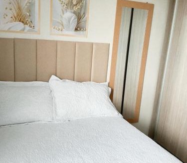 Bela Marina Apartment | Apto Cuiabá 2quartos próximo UNIC UNIVAG UFMT SHOPPING ar condicionado wi fi garagem privativa