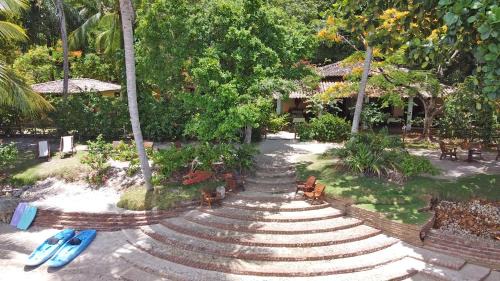 Velha Boipeba Hotel | POUSADA TASSIMIRIM - Tranquilidade em frente ao Mar