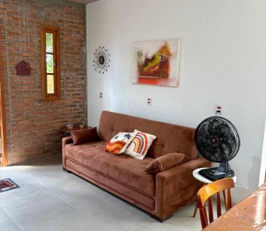 Querencia House | Casa quadra-mar com piscina