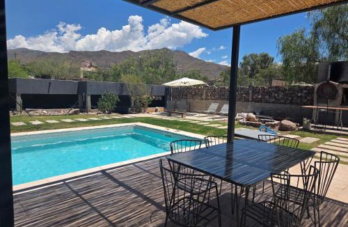 El Challao Apartment | Patio Jarilla