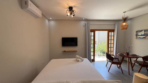 Praia Grande Apartment | Estúdio Ilhote da Prainha