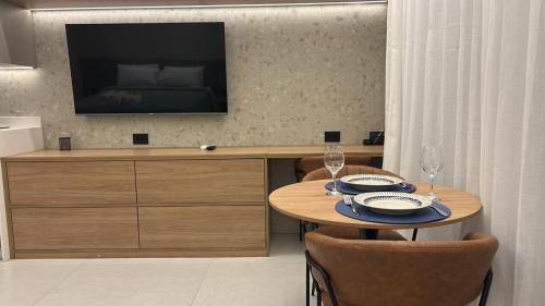 Pompeia Apartment | Flat com vista ao mar com academia, piscina e sauna
