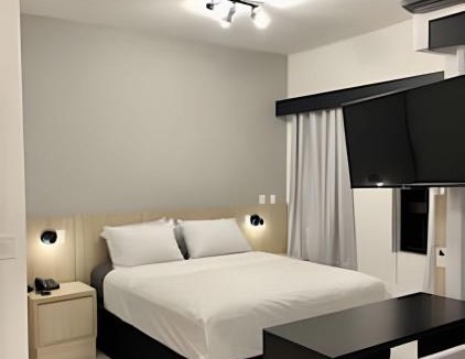 Jardim Paulista Apartment | Flat no hotel Q. Paulista nos Jardins, com sacada!