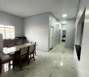 Senges House | Apartamento no Centro de Sengés Quarto 01