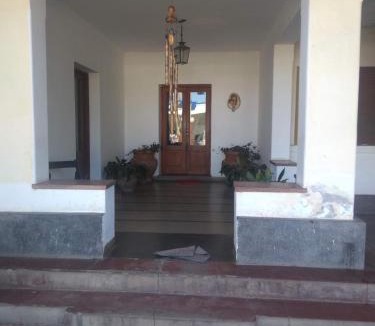 Villa Del Dique Hotel | Estancia San Carlos