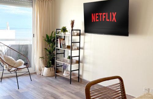 La Perla Apartment | Excelente! a metros del mar con cochera