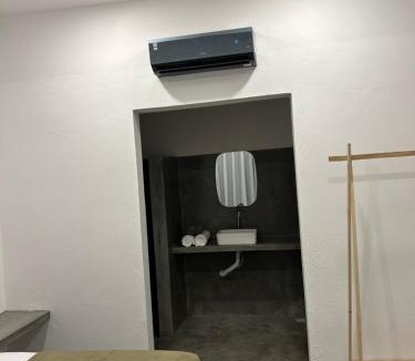 Guriu Village Hotel | Maré alta