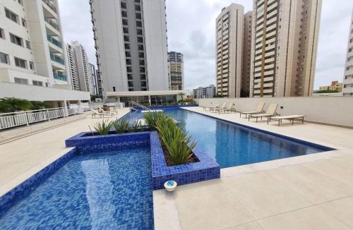 Gleba Fazenda Palhano Apartment | JH - 509 - Gleba com ar-condicionado na sala e quarto, sacada e piscina