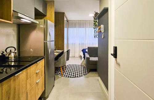 Rio Branco House | Skyline Parque Moinhos by LikeHome