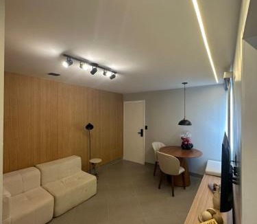 Caruaru Apartment | Apartamento moderno com 2 quartos e cama queen-size