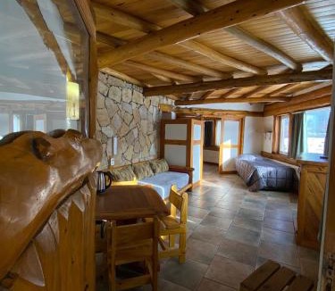 Caviahue Hotel | Lodge Copahue Expeditions