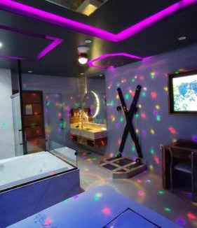 Zona Leste Hotel | Motel Zurich